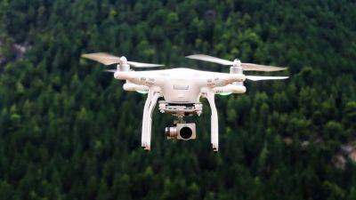 Police deploy drones to combat sexual assaults on Beach - tech.hindustantimes.com - Britain
