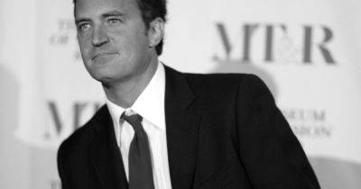 Matthew Perry Passes Away, Friends Star Was 54 - comingsoon.net - county Rush
