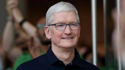Apple CEO Tim Cook among the most popular tech CEOs in the world - tech.hindustantimes.com - Usa
