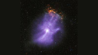 NASA Chandra, IXPE telescopes showcase stunning ghostly cosmic hand - tech.hindustantimes.com - state California