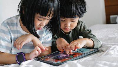 Children's day: Know the top tech gadgets for kids - From Kindle to Noise Scout smartwatch - tech.hindustantimes.com