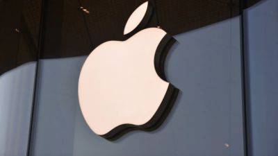 Apple sales lose ground, but iPhone growth strong - tech.hindustantimes.com - China - Eu
