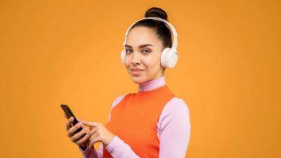 Explore perfect Christmas gifts: Top 10 headphones for every budget from Sony, JBL to Zebronics - tech.hindustantimes.com
