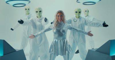 Ms. Biljana Electronica returns for the full ‘Planet of the Bass’ music video - polygon.com