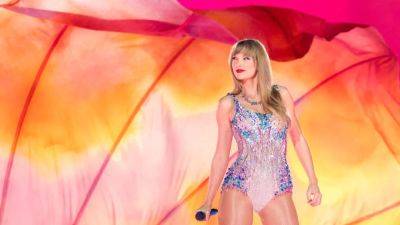 Virtual Beyoncé and Taylor Swift: Even Better Than the Real Thing? - pcmag.com - city Chicago