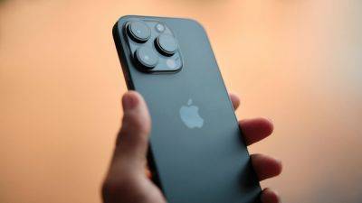 Easy on the hands! iPhone 15 Pro set to shed weight vis a vis iPhone 14 Pro - tech.hindustantimes.com