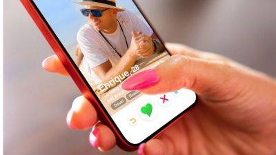 Tinder Plans To Use AI To Pick The Perfect Profile Pics - pcmag.com