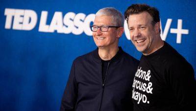 Tim Cook Also Binged 'Ted Lasso,' But He Watched on a Vision Pro - pcmag.com