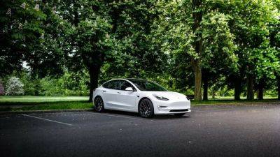 Tesla Model 3 Is First EV to Crack List of Top 10 Most Leased Vehicles in US - pcmag.com - Usa