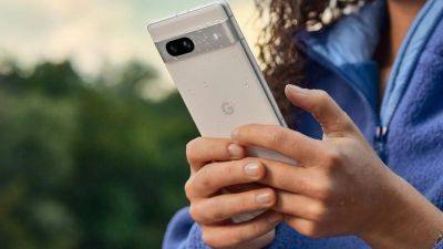 Big blow! Google Pixel 8 and Pixel 8 Pro set get $100 price hike as launch looms - tech.hindustantimes.com - Usa