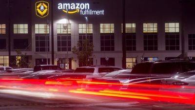 Amazon sued by FTC over allegations it inflates online prices and overcharges sellers - tech.hindustantimes.com - Usa - Washington - city Washington