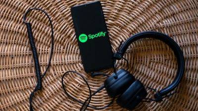 Spotify Jam Lets You Add Your Favorite Songs to a Shared Music Queue - pcmag.com