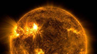 Unstable sunspots could hurl out X-class solar flares! Know the solar storm danger - tech.hindustantimes.com - Scotland