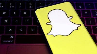 Snapchat to launch in-app warnings, other safeguards for teenagers against online risks - tech.hindustantimes.com - India