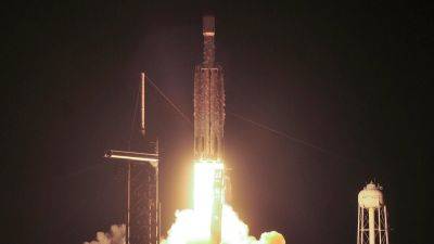Elon Musk's SpaceX launches 'direct to cell phones' Starlink satellites; know what this means for users - tech.hindustantimes.com - state California - county Pacific