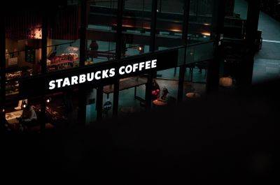 Starbucks Under Fire for Manipulating App Payments for $900 Million Profit - wccftech.com - Washington - city Washington