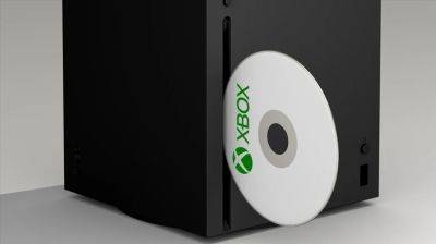 Phil Spencer claims getting rid of physical games ‘isn’t a strategic thing for Xbox’ - videogameschronicle.com