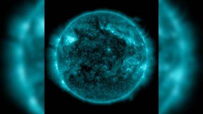 Sun hurls out strongest solar flare since 2017, two other X-class flares! Know the solar storm danger - tech.hindustantimes.com - Usa