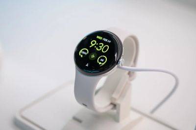 Your Next Android Smartwatch Might Last 100 Hours on Battery - howtogeek.com