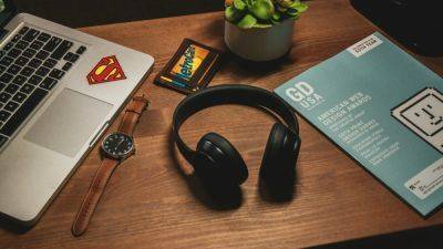 Best headphones under 5000: From Sony, JBL to CrossBeats, check out the top 5 picks - tech.hindustantimes.com