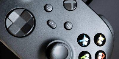 Xbox Reveals Nocturnal Vapor Controller - gamerant.com