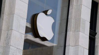 Apple Rallies on Upbeat Forecast, Record-Setting Stock Buyback - tech.hindustantimes.com - Usa - China - state California